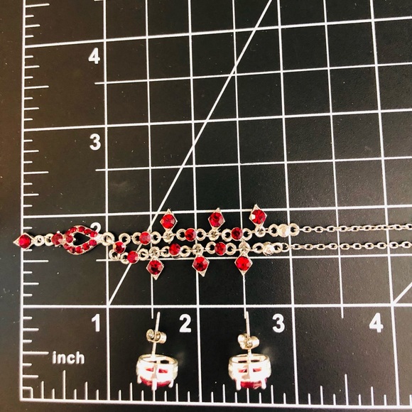 Vintage Ruby Red Rhinestone Necklace & Earrings - Picture 4 of 14